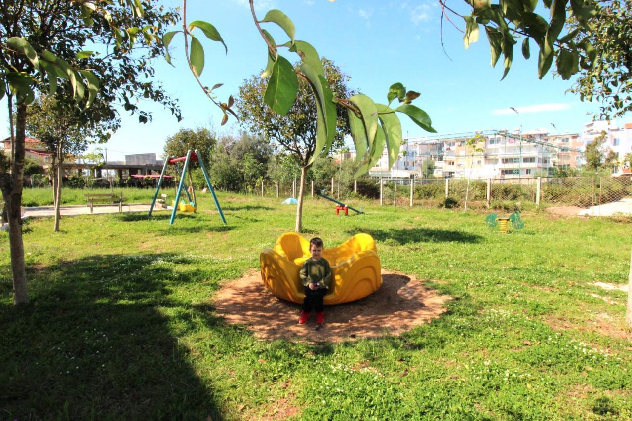 Vila Reni Risi Ksamil Bagian luar foto